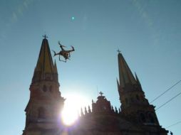 Alfaro indica que a partir de los resultados del programa, valorarán la compra de más equipos. TWITTER / @GuadalajaraGob