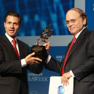 Adelantarán permiso para importación de gasolinas y diésel