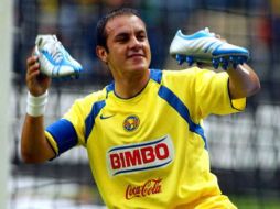 Su participación se da tras una petición expresa del ahora alcalde de Cuernavaca, solicitando poder jugar y despedirse de la afición. ESPECIAL / cuauhtemoc-blanco.com