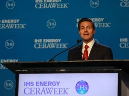 Enrique Peña Nieto durante la inauguración de la conferencia energética internacional IHS CERAWEEK celebrada ayer. EFE / D. Prieto
