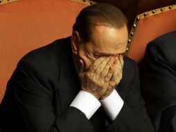 Berlusconi, debilitado por escándalos sexuales, era considerado inadecuado para enfrentar la crisis económica. AP / ARCHIVO