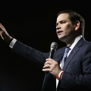 Marco Rubio propone ley para blindar la base de Guantánamo