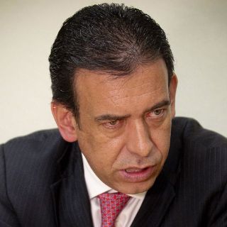 Piden comparecer a titulares de PGR y SRE por caso Moreira