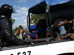 Los detenidos y las armas aseguradas son trasladados a esta ciudad para ser puestos a disposición de la PGR. SUN / ARCHIVO