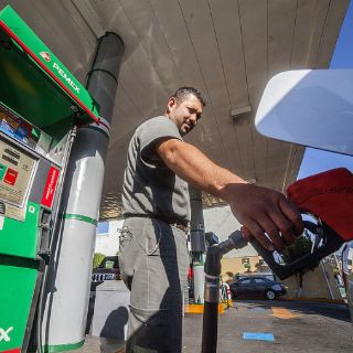 Hasta 2018, cambios en precio de gasolina, asegura Cofece