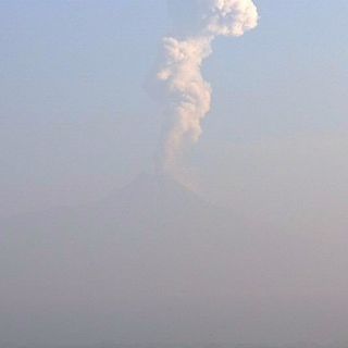 Volcán El Colima emite nueva exhalación este miércoles