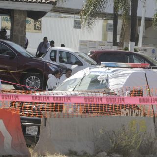 Fiscalía investiga ejecución de tres policías de Tlaquepaque