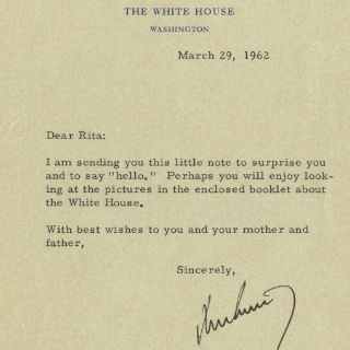 Venden carta de John F. Kennedy a niña que lo admiraba