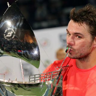 Wawrinka gana el título del torneo de Dubai