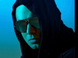 Asegura que sus duetos con Ricky Martin, Jennifer López y Carlos Vives tiene el objetivo de unir culturas. TWITTER / @Juanlmorera