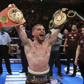Frampton hace ganar apuesta a McIlroy