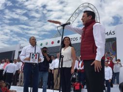 Imagen de la toma de protesta de Hinojosa. TWITTER / @MFBeltrones