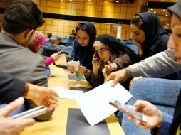 Cerca de 55 millones de electores estaban llamados el viernes a escoger a los 290 miembros del parlamento. EFE / A. Taherkenareh