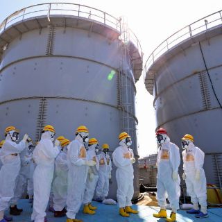 Acusan a tres ex directivos de Fukushima por negligencia