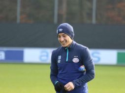 Declaró que la decisión se tomará de acuerdo a lo que es mejor para el futbol mexicano, que aparte de Río 2016, jugará la Copa América. TWITTER / @AGuardado18