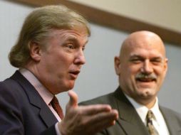 Donald Trump evitó denunciar el racismo del líder del KKK quien le ofreció su apoyo en torno a la candidatura por el gobierno de EU. AP / R. Drew