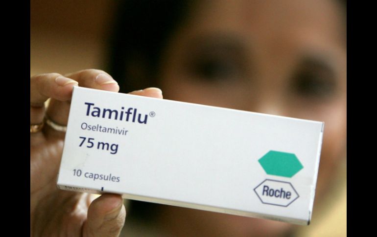 Hoy llegarán 52 mil dosis más que serán distribuidas mañana; y mañana llegarán 33 mil para repartir el jueves, según Roche. AP / ARCHIVO