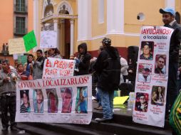 Informan que el policía detenido dijo que el hecho ocurrió por una venganza contra uno de los cinco. EFE /