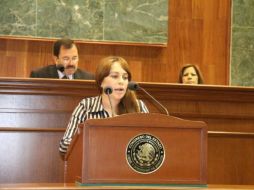 Se dice que falsificó una credencial para visitar al narco. SUN / Dip. Lucero Guadalupe Sánchez López