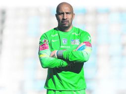 Óscar Pérez asegura que desea continuar activo en el futbol profesional. MEXSPORT /