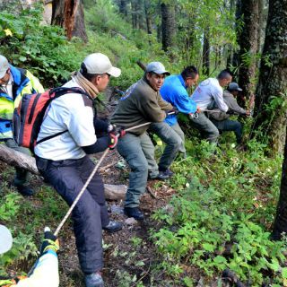 Localizan a dos personas extraviadas en Nevado de Colima