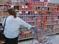 Este aditivo es empleado sobre todo en productos envasados y enlatados. EL INFORMADOR / ARCHIVO