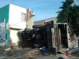 El hecho ocurrió derivado de un desperfecto mecánico del la unidad 1063. EL INFORMADOR / S. Blanco