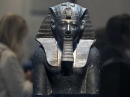 La exposición se nutre de gtabados, joyas, utensilios domésticos y monumentos faraónicos. EFE / J. Hollander