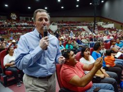 Meade anunció que en 2016 se destinarán en Durango más de dos mil 700 MDP en programas de la Sedesol. NTX / Especial