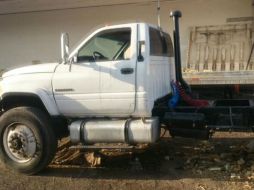 También decomisaron cinco cajas con laminillas de identificación falsas. TWITTER / @FiscaliaJal