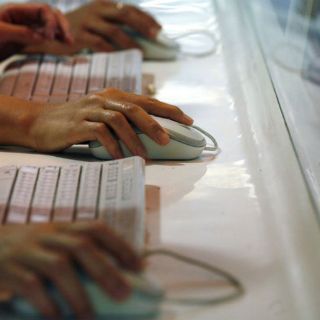 Facebook, nuevo mercado para comercio ilegal de especies en Asia