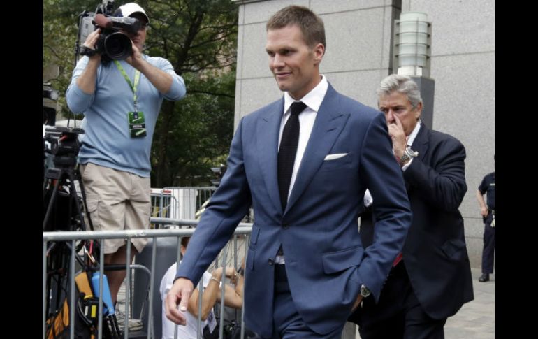 Si la liga gana, Brady tendría que perderse los primeros partidos de la próxima campaña. AP / ARCHIVO