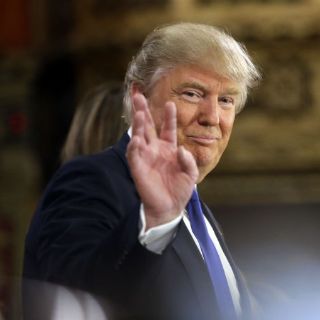 Romney fue un candidato fracasado, responde Trump