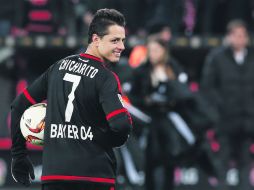 Javier Hernández se dijo agradecido con Sir Alex Ferguson y con Louis Van Gaal. MEXSPORT /