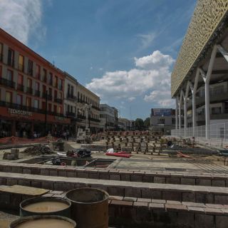 Van a la mitad los trabajos en plazoleta del Mercado Corona