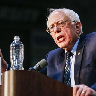 Bernie Sanders lanza spot de trabajadores hispanos en español