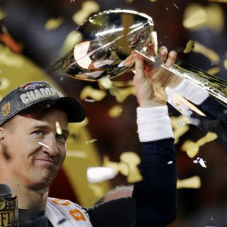 Peyton Manning anunciaría su retiro este lunes