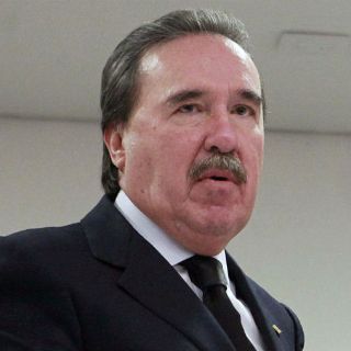 Gamboa pone fecha límite para Mando Único