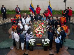 Mientras buscan apoyo, el presidente del Parlamento llamó 'parásitos' a los mandatarios que asistieron a los homenajes a Hugo Chávez. EFE / M. Gutiérrez
