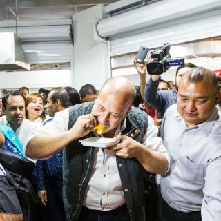 El Mercado Corona abre con sólo 80 negocios funcionando y una lista de pendientes