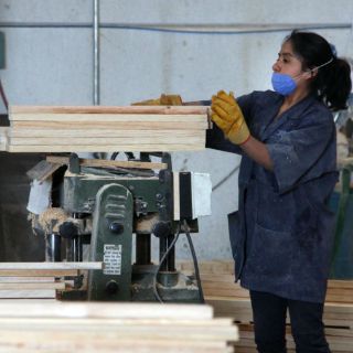 Mujeres en México son vulnerables y dependientes ante retiro