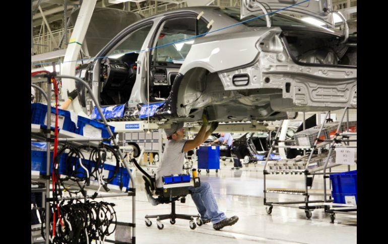 La decisión habría sido respaldada por el actual director del Consejo de administración de la empresa, Hans Dieter Pötsch. AP / ARCHIVO