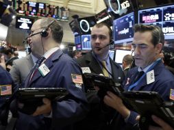 El selectivo S&P 500 progresó hasta los dos mil 001.76 enteros. AP / ARCHIVO