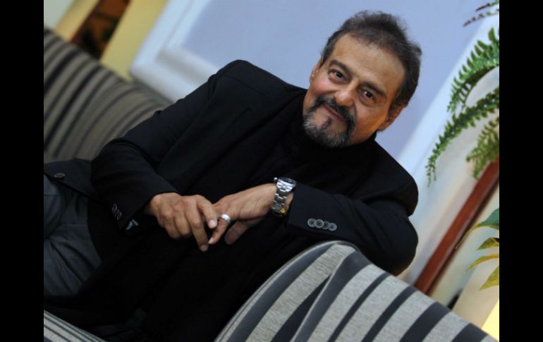 Zuria Vega agradeció en su cuenta de Twitter el apoyo que ha recibido su padre. EL INFORMADOR / ARCHIVO