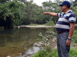 Afirman que las grietas que se generaron que se tragaron en menos de 48 horas el líquido del río  no ponen en riesgo a la población. SUN / ARCHIVO