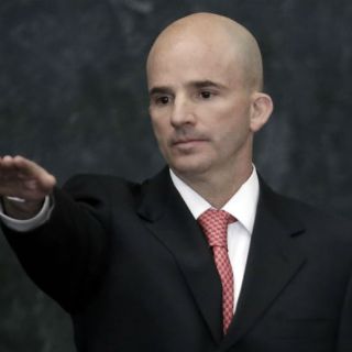 Director de Pemex comparece ante diputados