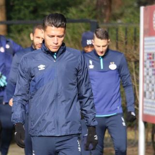 Héctor Moreno, en el 11 ideal de Holanda