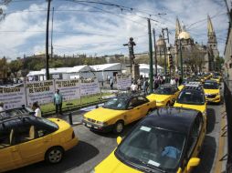 Representantes señalan que los taxistas tienen la capacidad de ofrecer el servicio que oferta Uber y City Drive. EL INFORMADOR / F. Atilano