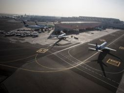 Los terrenos del AICM son propiedad federal, pero cuando dejen el uso aeroportuario las decisiones serán de la administración local. TWITTER / @AICM3