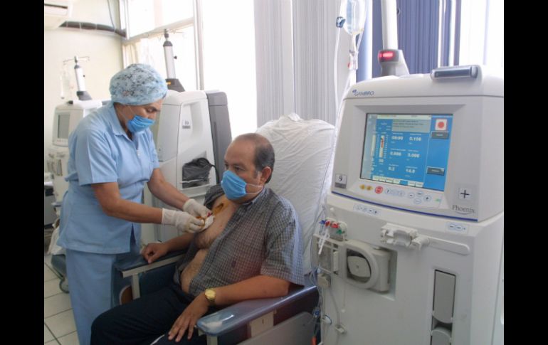 Los pacientes pueden llegar a esperar largos periodos de tiempo por un riñón nuevo, provocando estrés y ansiedad. NTX / ARCHIVO